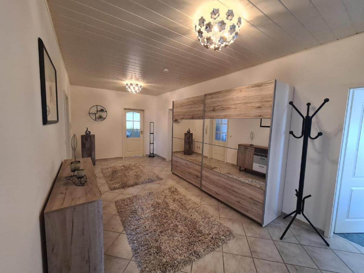 Ferienwohnung Toni Mit Balkon Und Garten Pemfling المظهر الخارجي الصورة